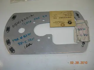 Plate, Assembly -  Wheel Pant Rh - C172 1