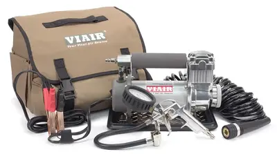 Viair 150Psi 2.30Cfm 400P Automatic Portable Heavyweight Series Air Compressor - Universal - 40045 1