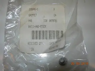 Grommet, Cowl Gill Door - Airloc 1