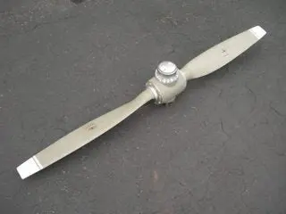 Propeller, Controlable Pitch - 2 Blade - Mccauley 1