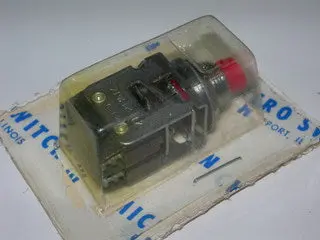 Switch, Momentary - Red Button 1