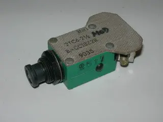 Breaker, Circuit - Push/Pull - 2 1/2 Amp - Klixon 1