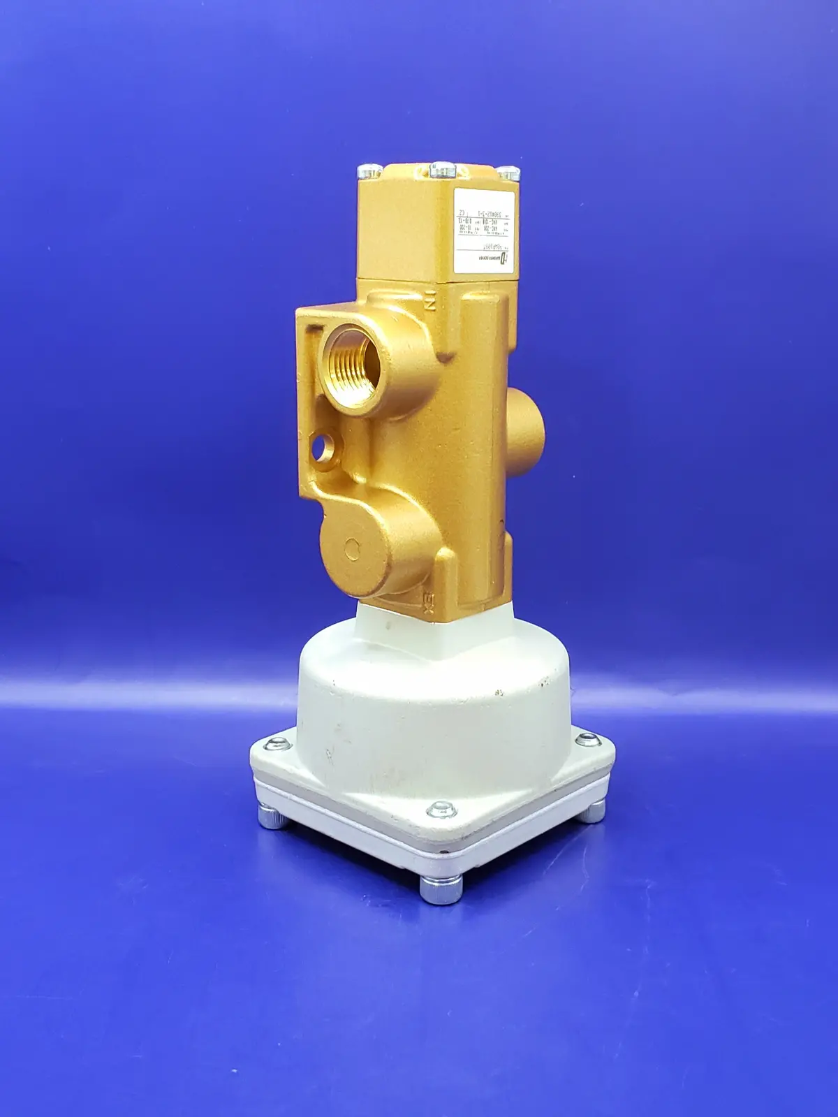 90Ar1083: Control Valve (Two Way) 1/2 Size 1