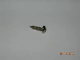 Screw, Sheet - Non Structural - Truss Head - #4 - 7/16" Ol - Pointed 1