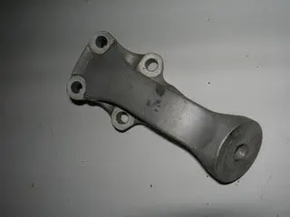 Bracket, Engine Mount - 0/I0470 1