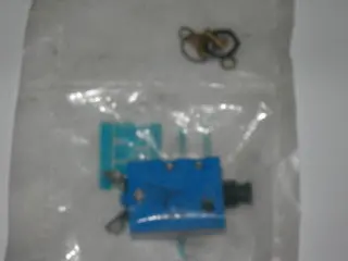 Breaker, Circuit - Push/Pull - 2 Amp - Mechanical Products 1