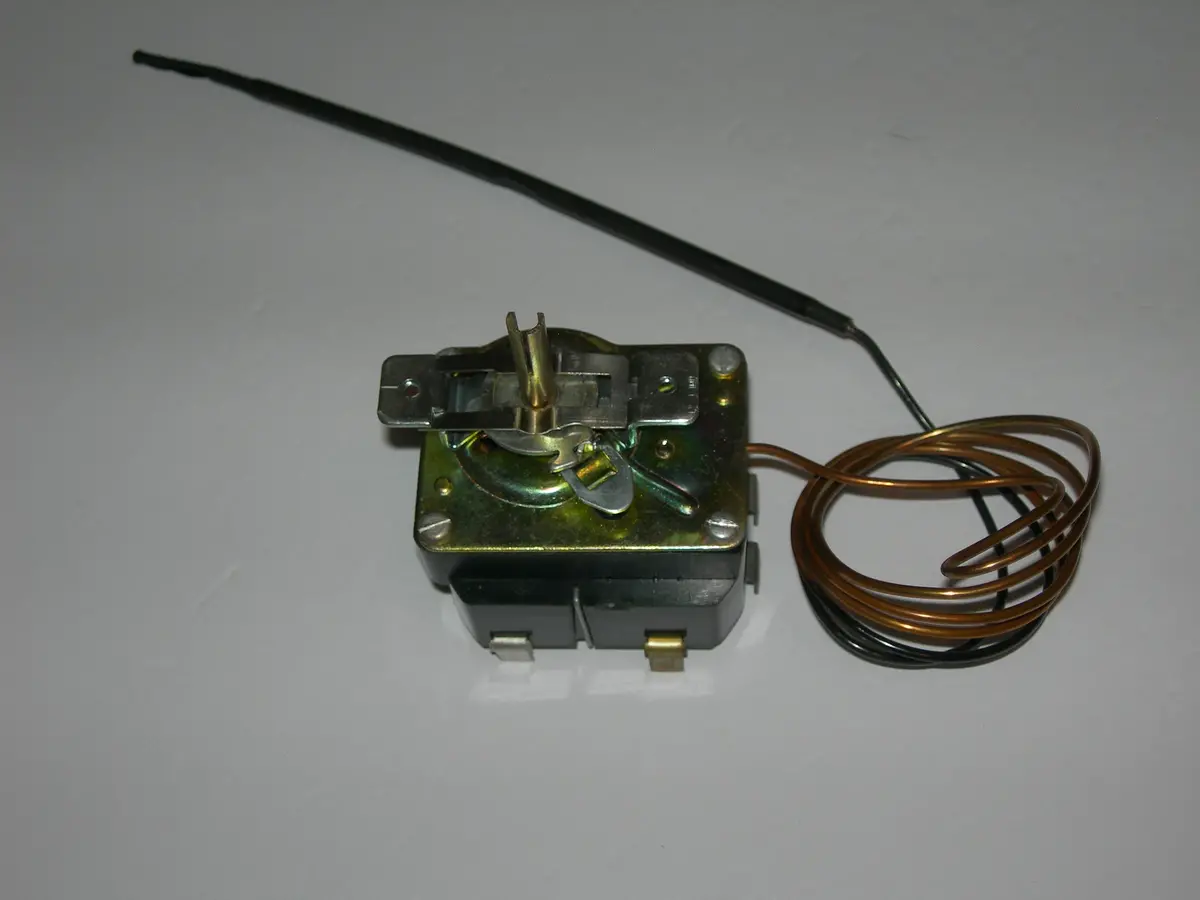 Switch, Thermostatic - Robertshaw-Controls Company 1