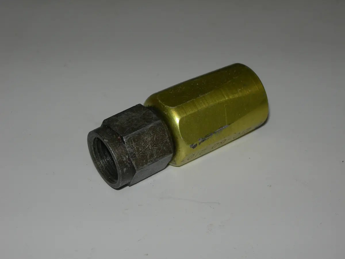Fitting, Straight Flared - High Pressure - #6 - Stratoflex 1