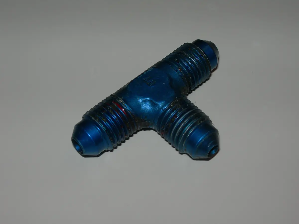 Tee, Flare/Flare/Flare - 1/4" Tube Od 1
