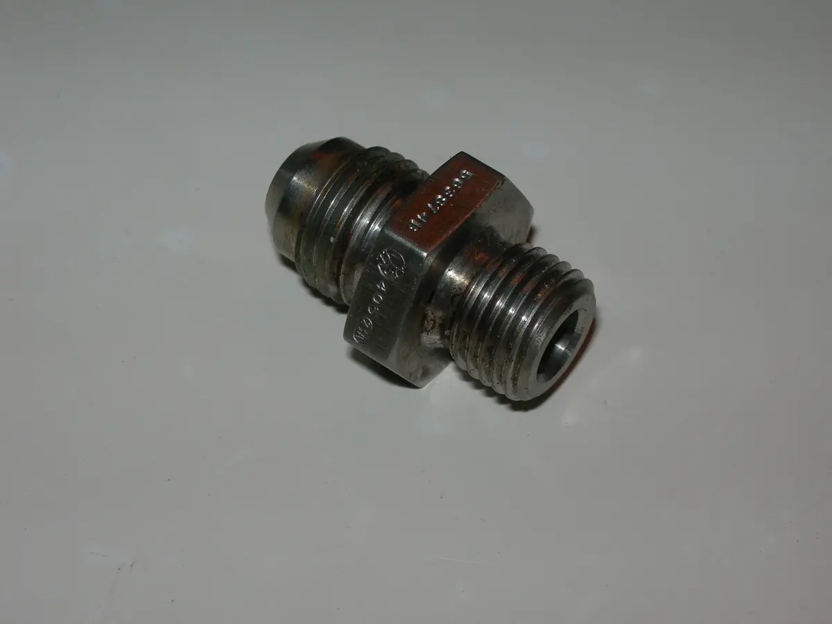 Union, Straight - Flareless/Tube - 3/8" Tube Od - Stainless 1