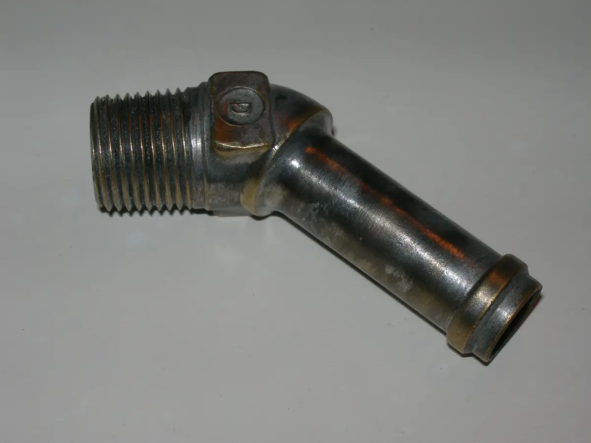 Nipple, Elbow 45' - Pipe/Hose - 3/8" Npt - 1/2" Hose Id - Steel 1