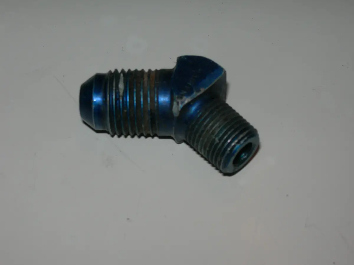 Adapter, Pipe/Flare - 45' - 1/8" Npt - 5/16" Tube Od 1
