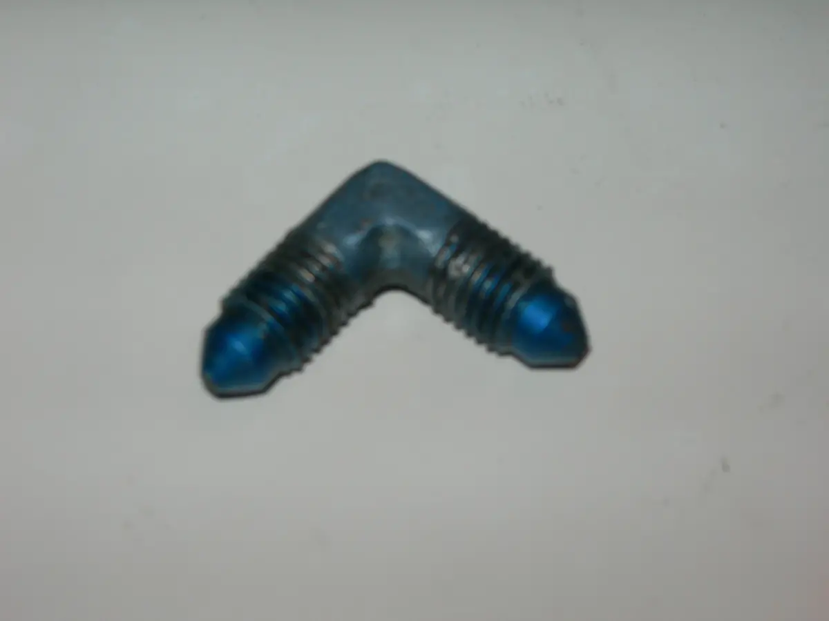 Union, Flare/Flare - 90' - 1/8" Tube Od 1