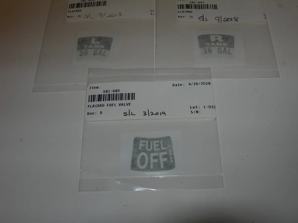 Airward Piper Pa28 Fuel Tank Selector Placards - Kit C 1