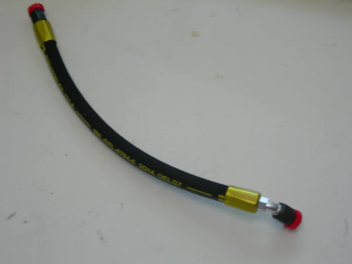 Airward Fuel Flex Hose Assembly - #6 - 16 1/2" Long 1