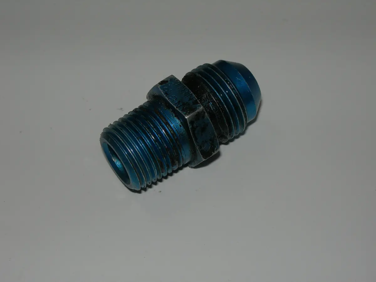 Nipple, Pipe/Flare - Straight - 3/8" Npt - 1/2" Tube Od 1