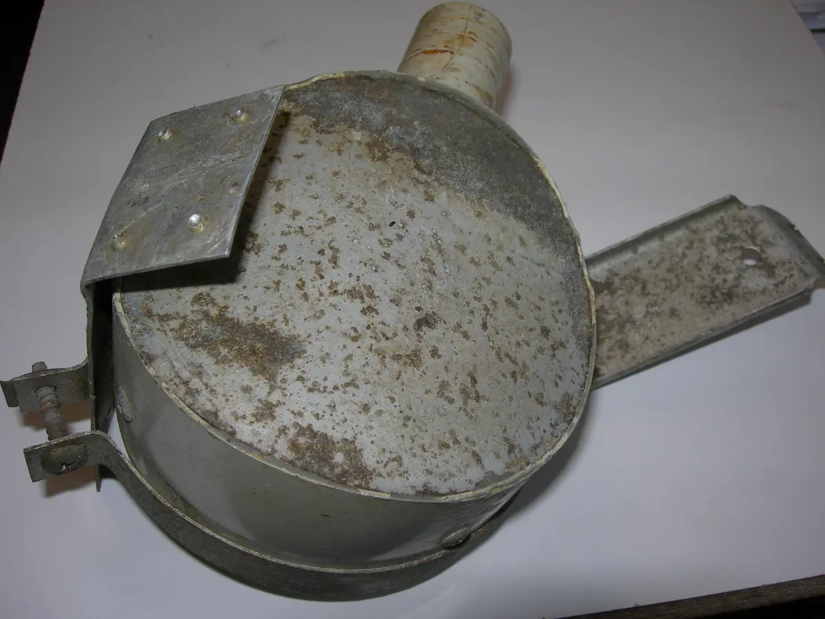 Silencer, Assembly - Fresh Air Vent 1