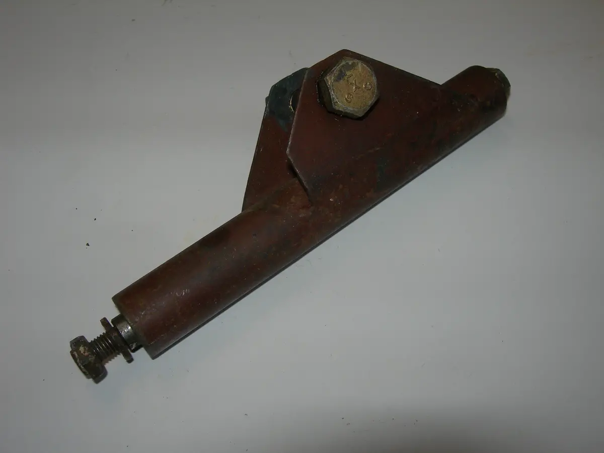 Hinge, Assembly - Flap Motor 1