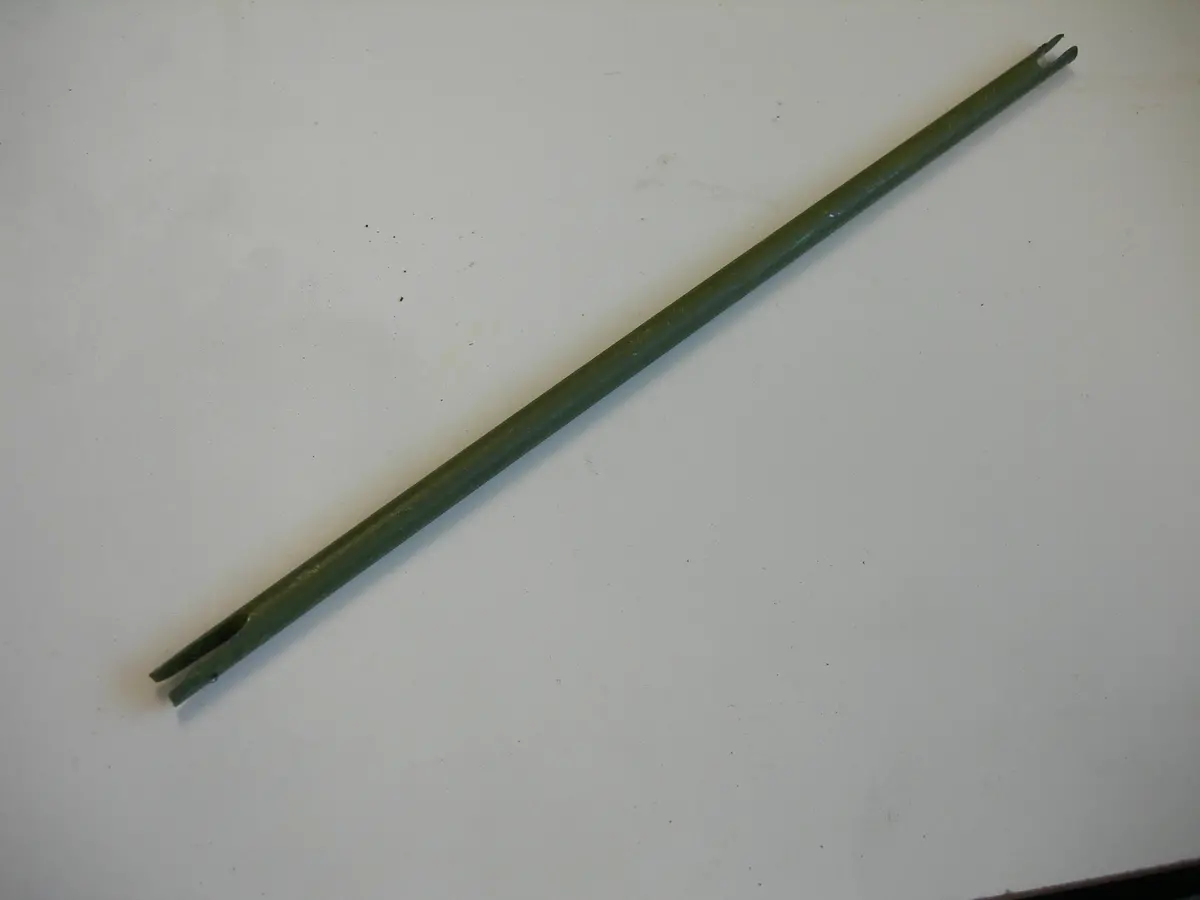 Link, Seat Back Adjuster - 1/4" Dia - 8 9/16" Ol 1