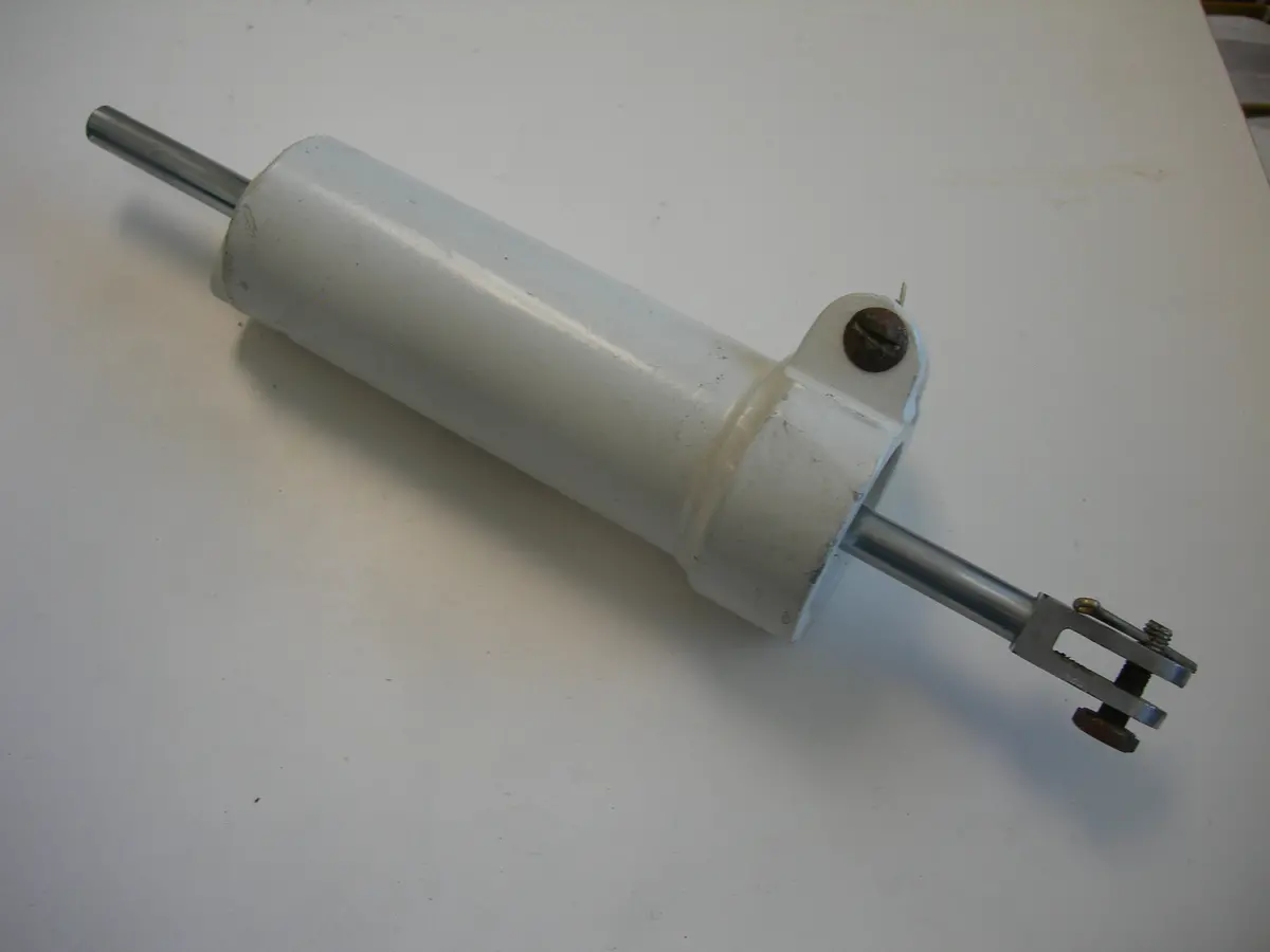 Damper, Shimmy - Nose Wheel 1
