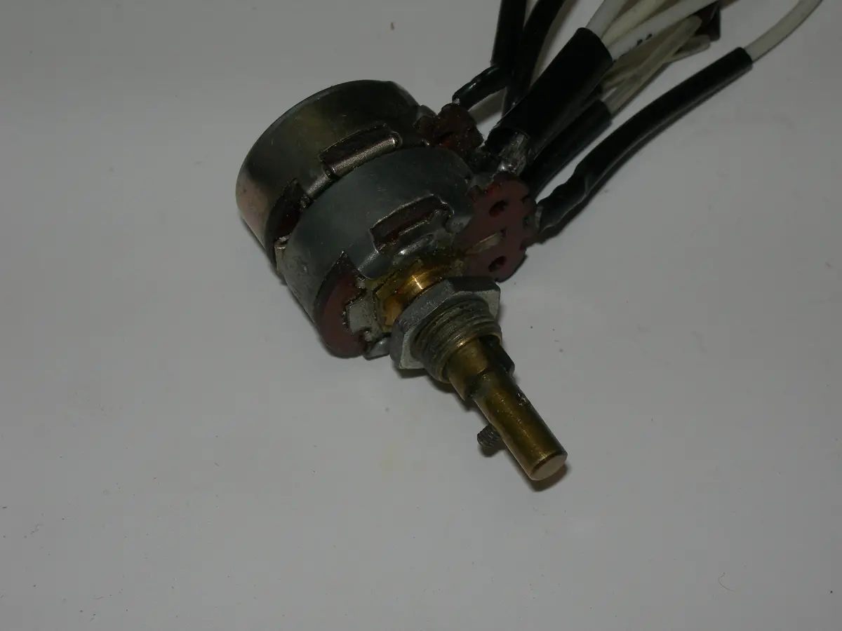 Resistor, Variable - Panel Lights 1