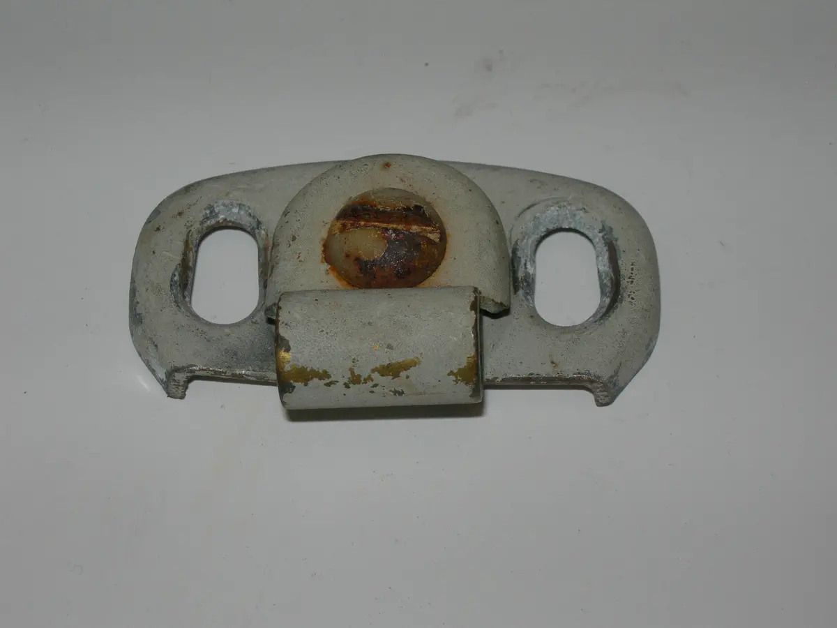 Bracket, Sun Visor - Assembly 1
