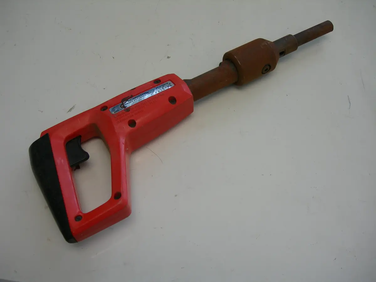 Gun, Powder Actuated - Remington - Desa Int'l 1