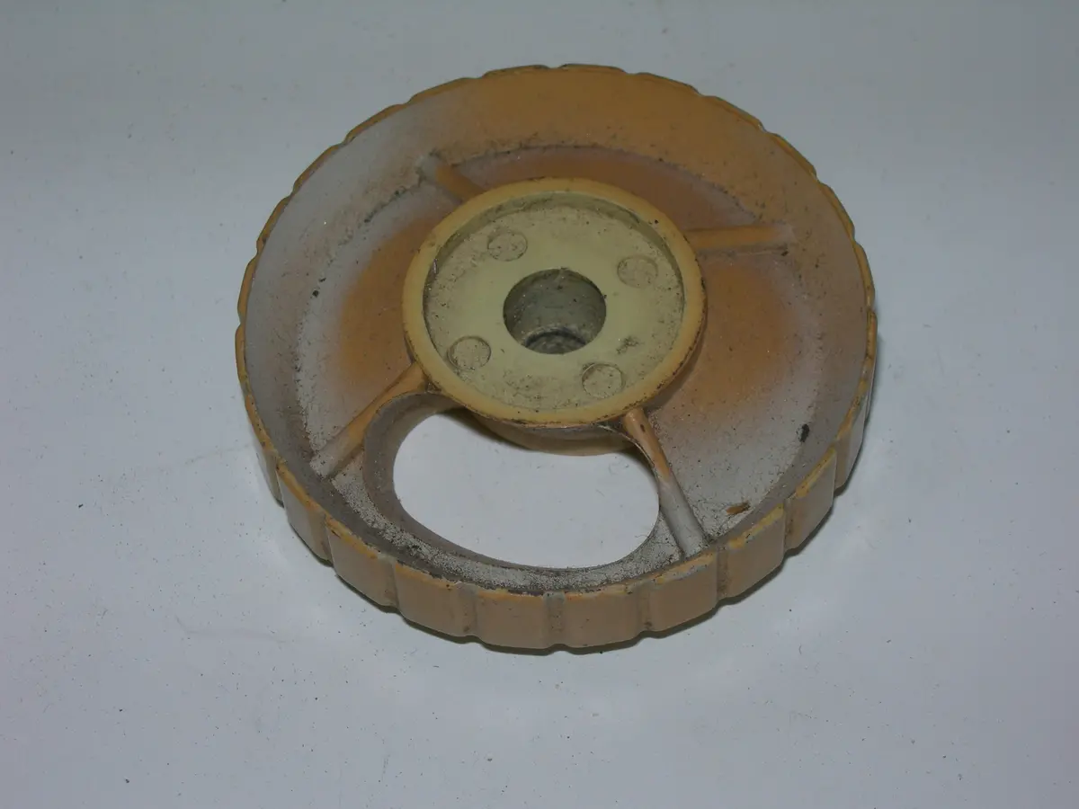 Knob, Silencer - Air Inlet - Rear - Cessna 1