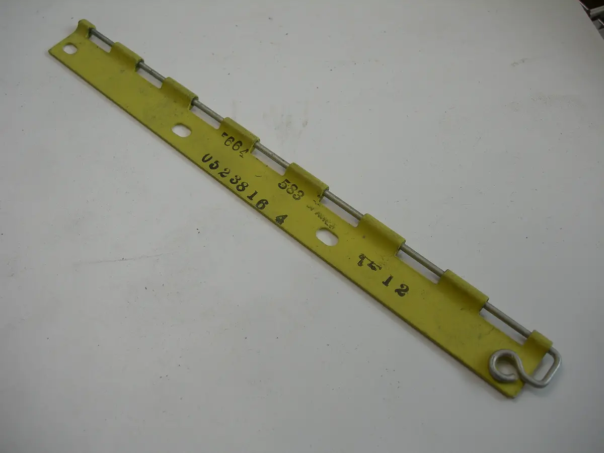 Hinge, Aileron - Half - 8 3/4" Long - 3/4" Wide - 2 3/4" Screw Spacing 1