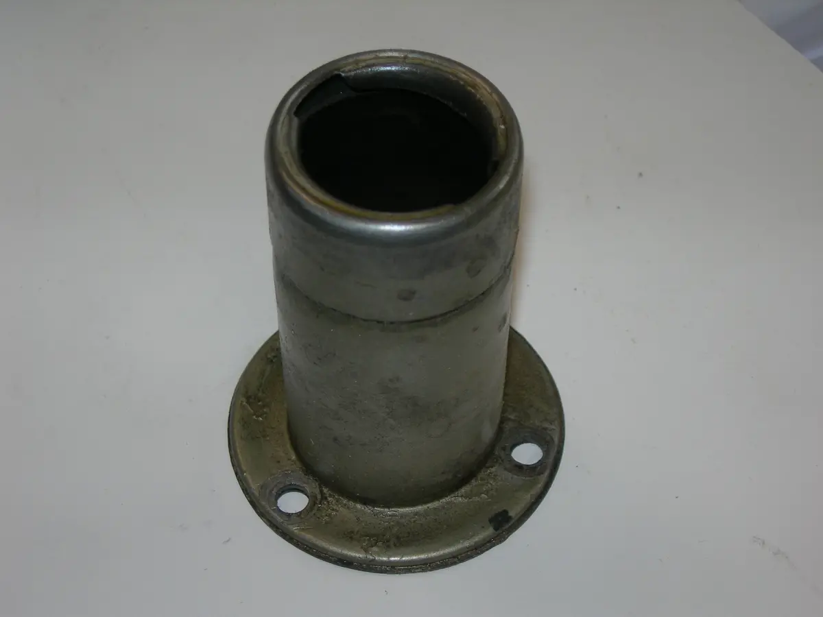 Neck, Assembly - Oil Filler - 0/I0470 1