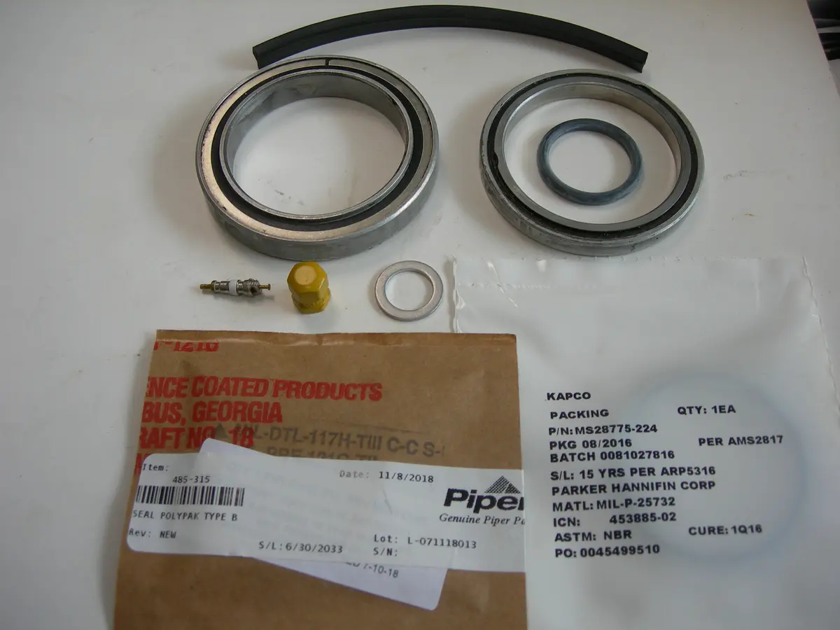 Airward - Piper Pa28/32 Nose Strut Repair Kit 1