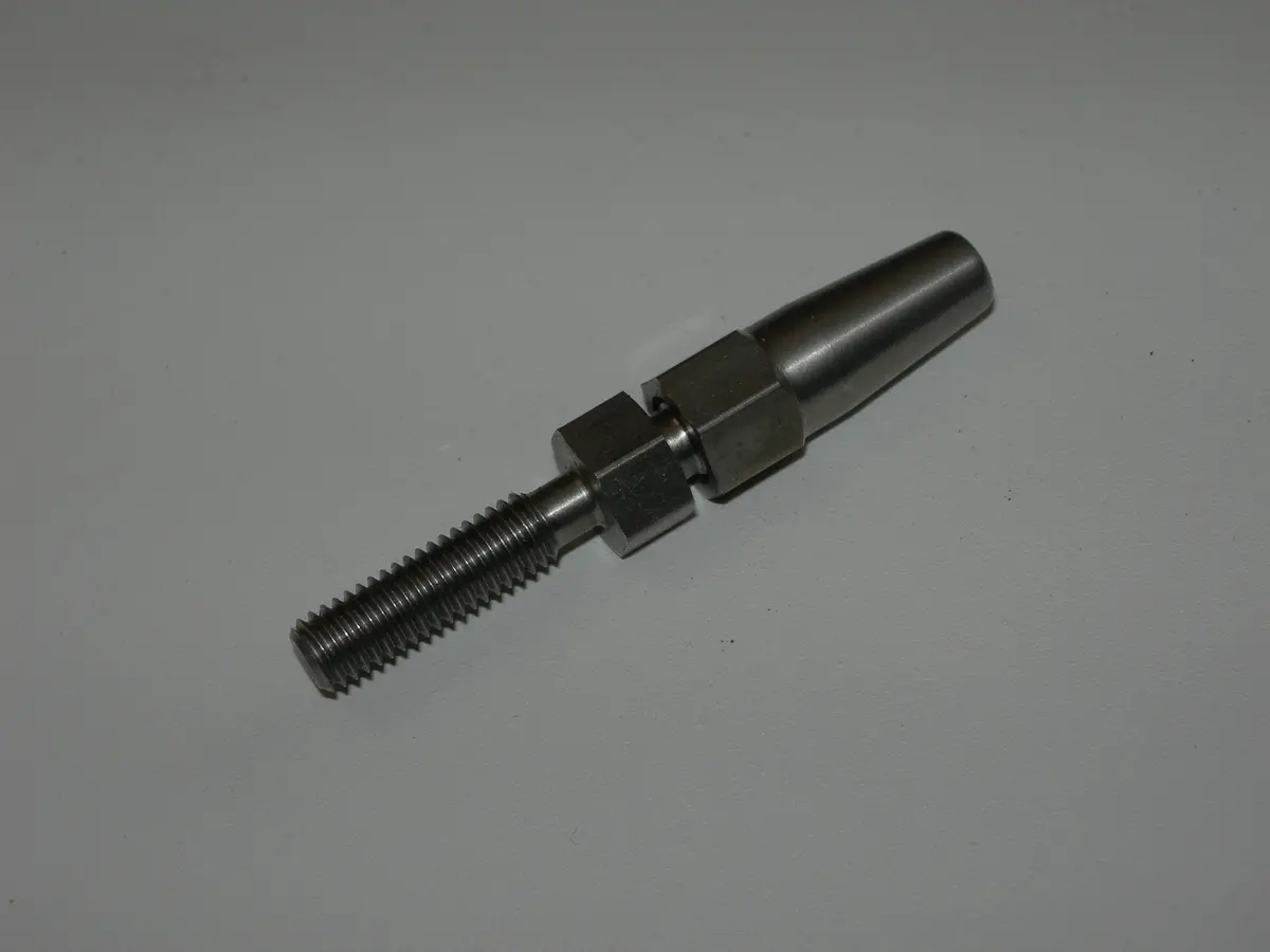 Grip, Wire Control End - 10-32 1
