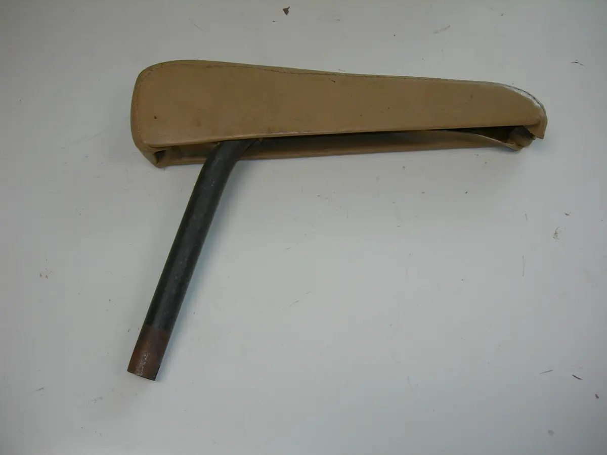 Arm Rest, Rear Seat - B-95 - Travelair 1