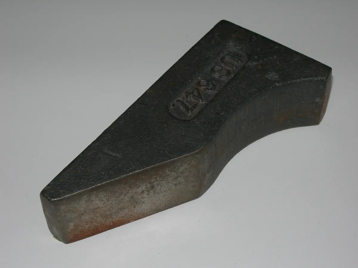Bucking Bar - 4" X 2" X 1" - Ductile Iron 1