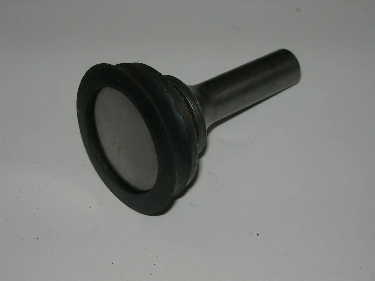 Set, Flush Rivet - ,401 Shank - 1 1/4" Diameter Face - With Rubber Ring - 2 1/4" Ol 1