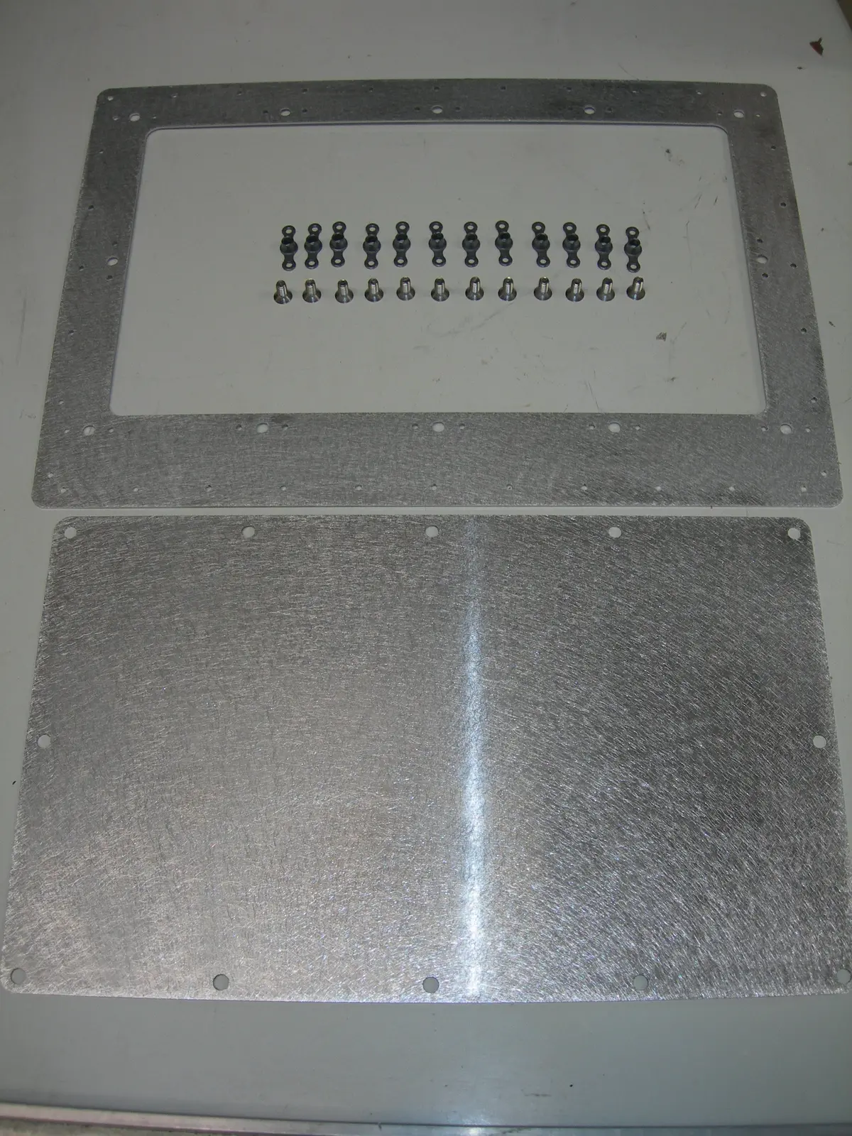 Airward - Kit, Inspection Plate - 10" X 5 3/4" Opening - Machine Screws/Anchor Nuts 1