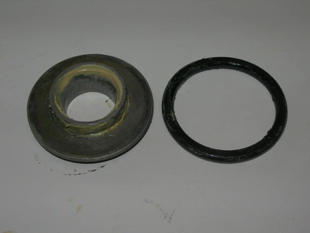 Spacer, Tailwheel - Cessna 180/185 - Scott 3400 1