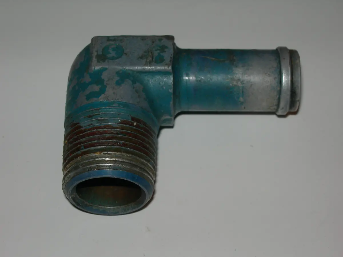 Nipple, Elbow 90' - Pipe/Hose - 3/4" Npt - 3/4" Id Hose 1