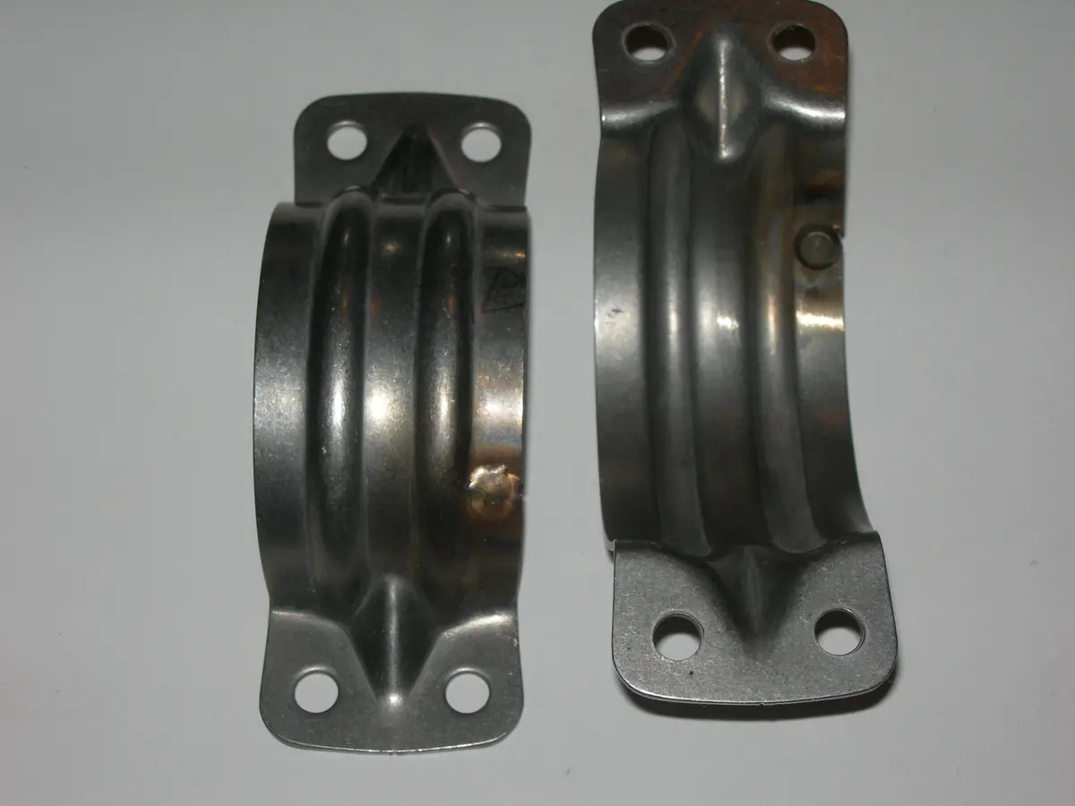 Clamp, Exhaust - 2" Id - Two Beads - 4 Base Holes 1