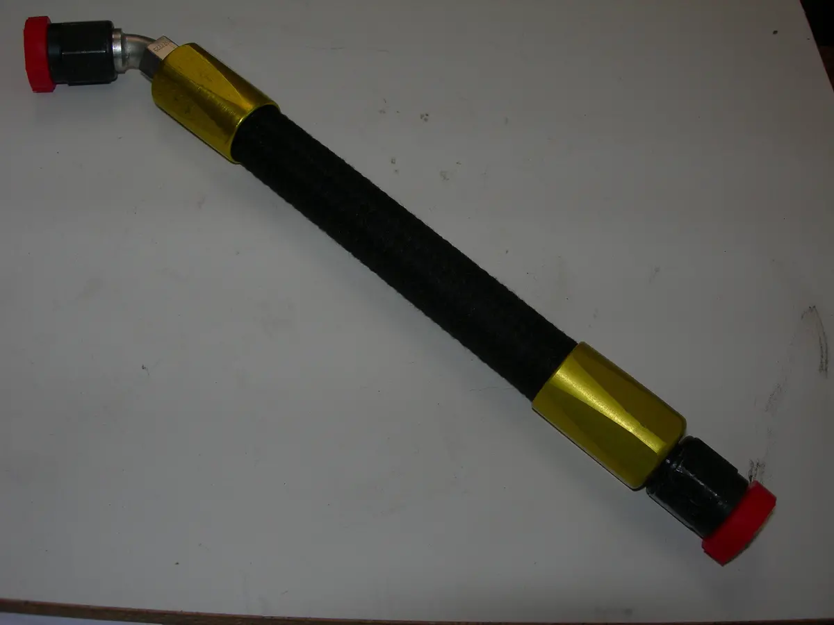 Airward Fuel Flex Hose Assembly - #6 - 9" Long 1