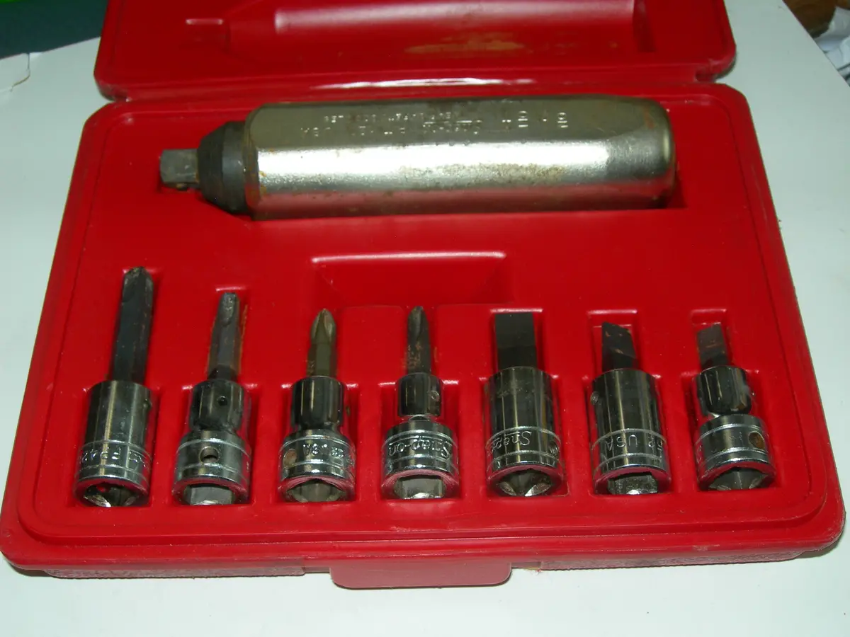 Set, Screw Removal - Snap-On 1