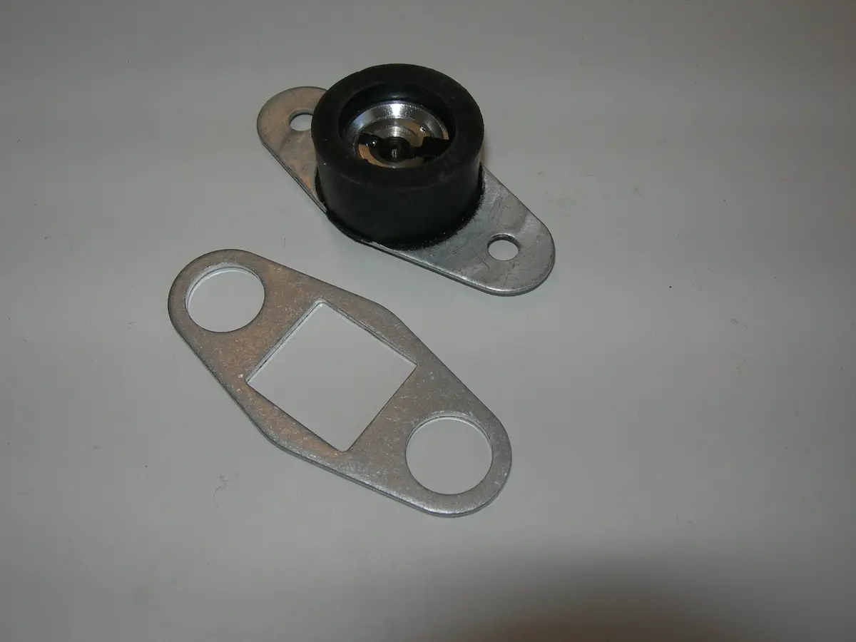 Recepticle, Mount, Engine Cowl - Adjustable - Skybolt 1