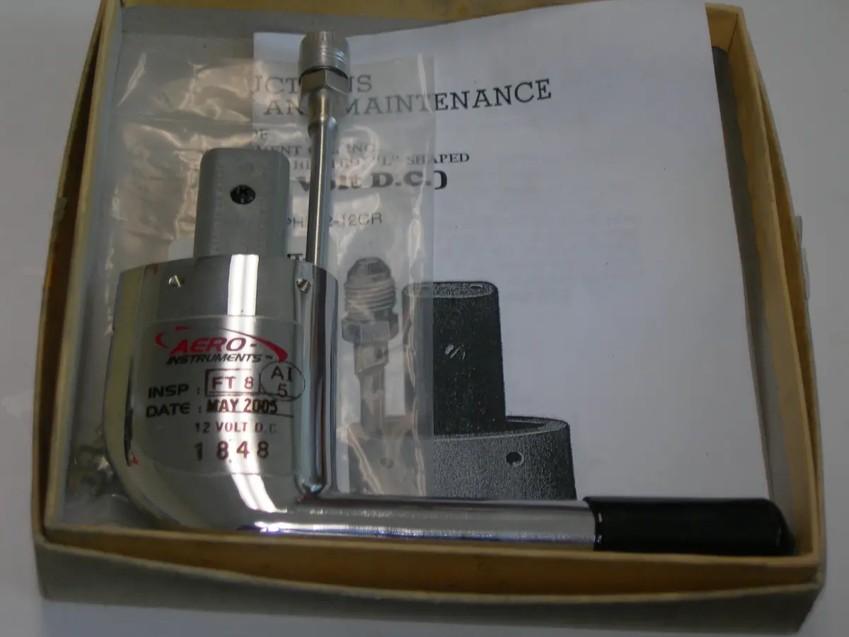 Tube, Pitot, Heated - 12 Volt - "L" Shaped - Aero Instruments 1