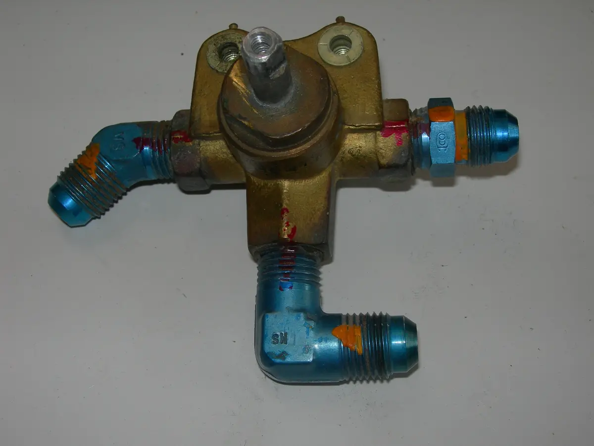 Valve, Fuel Shutoff - Pa28 (Older Style) 1