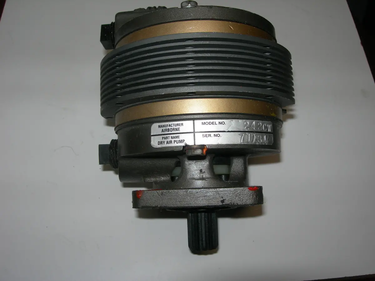 Pump, Vacuum - Dry - Airborne 1