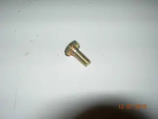 Bolt, Machine -10-32D - .469" Ol 1