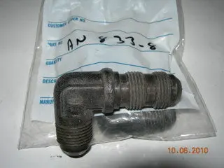 Union, Bulkhead - Flare/Flare - 90' - 1/2" Tube Od - Steel 1