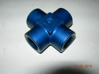 Cross, Pipe/Pipe/Pipe/Pipe - 1/2" Npt Female 1