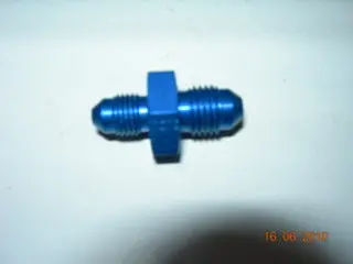Adapter, Reducer - Male/Male Flare - 1/4" Od Tube To 3/16" Od Tube 1