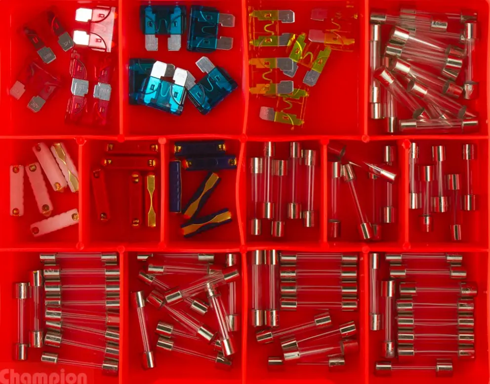 Champion Auto Fuse Assortment Ca105 1